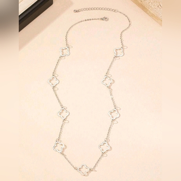 Four Leaf Clover Silver   Long  Necklace - Picture 4 of 4
